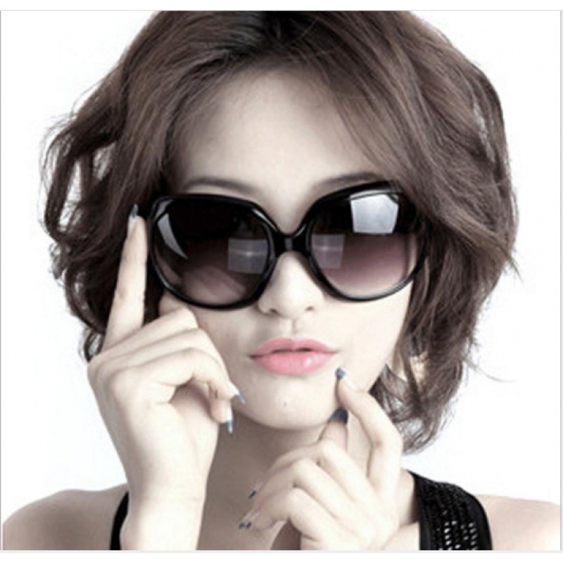 New Large Frame Circular Shape - Designer Sunglasses recension och pris